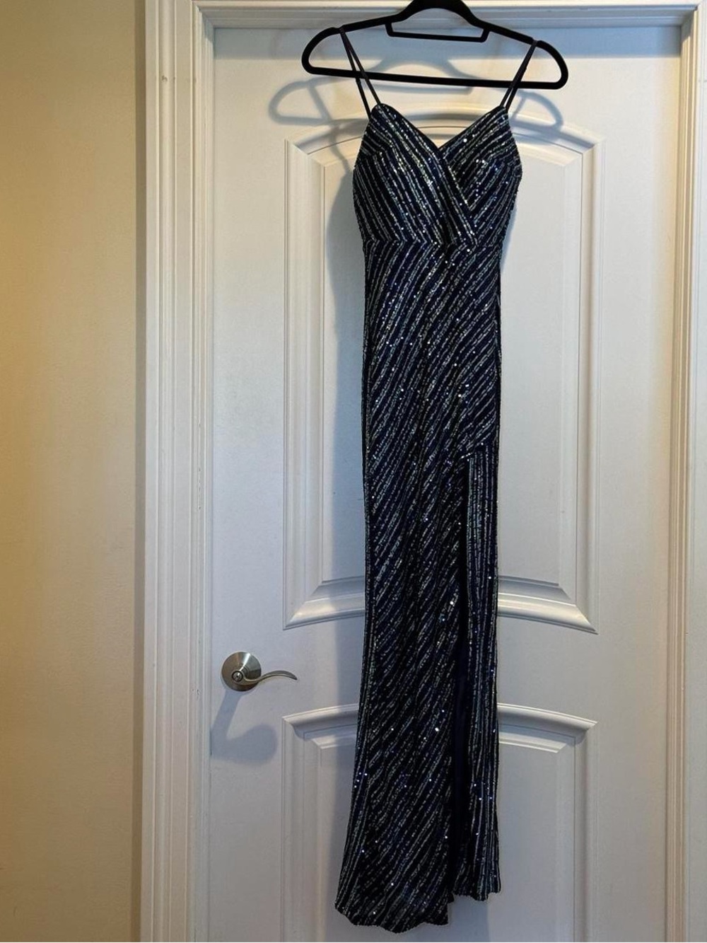 SEQUIN EVENING GOWN/PROM DRESS